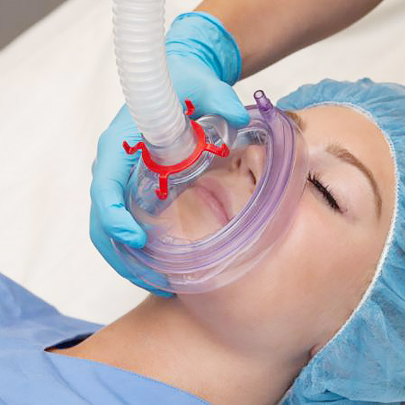 Maschera per anestesia in PVC: vantaggi e usi nella pratica medica